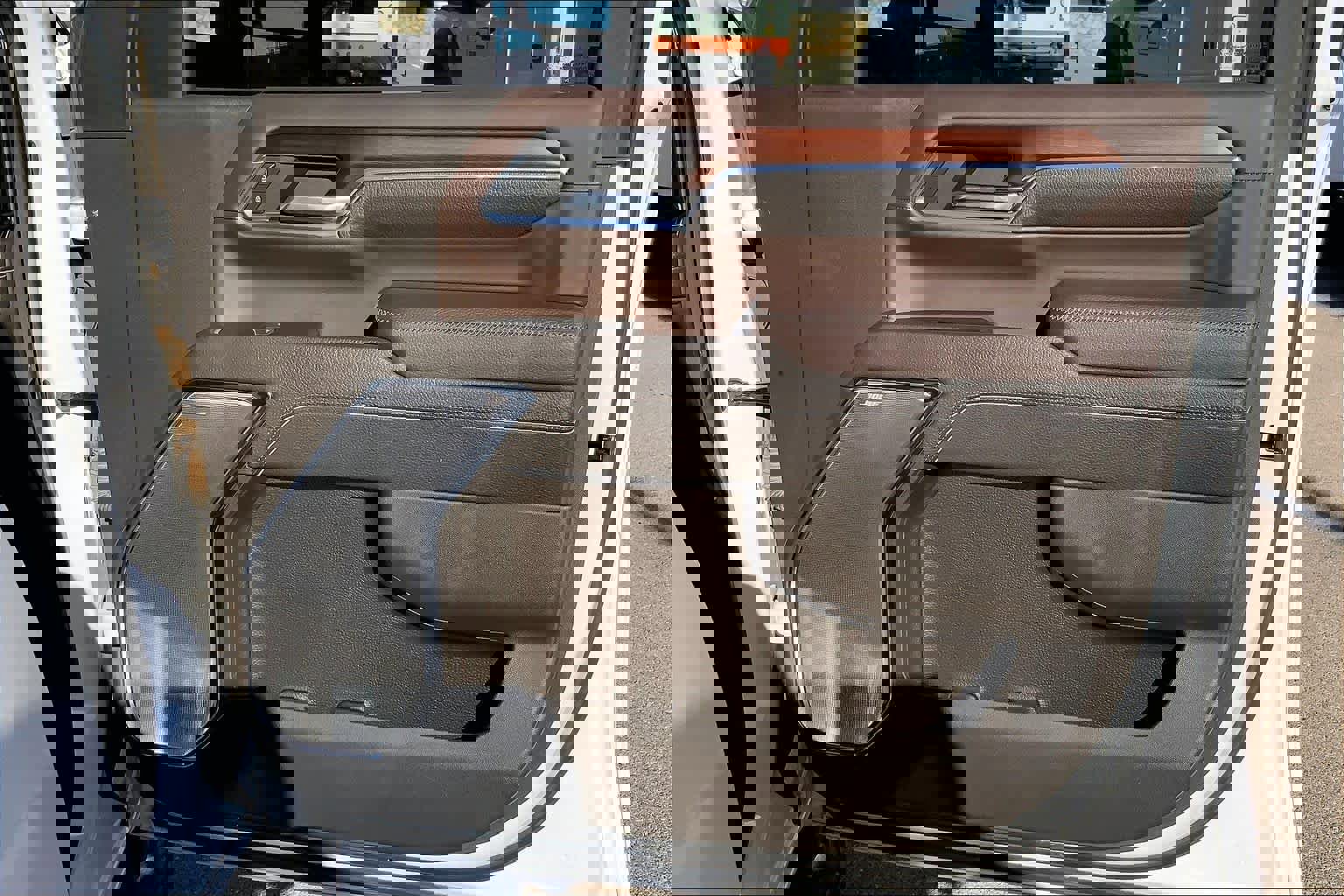 Used 2024 GMC Sierra 2500 Denali w/ Denali Reserve Package image 22