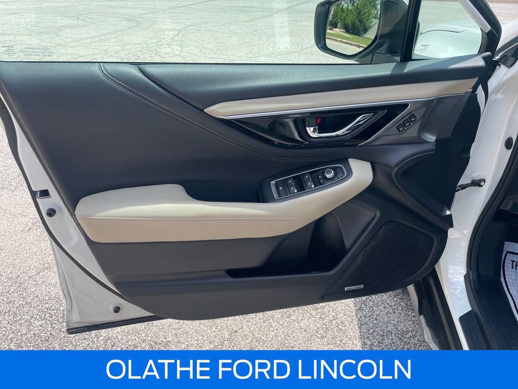 Used 2022 Subaru Outback Limited AWD/4WD image 10