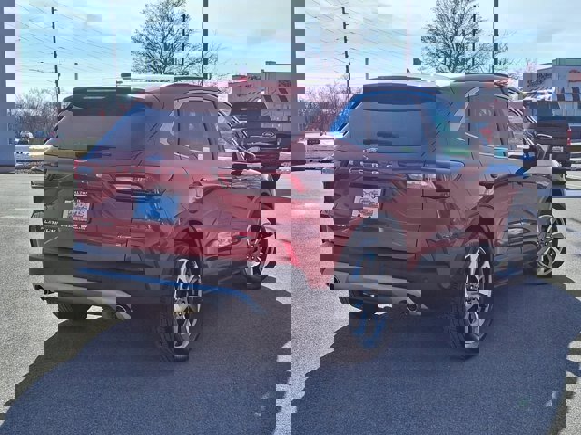 Certified 2025 Ford Escape Platinum w/ Premium Technology Package image 5