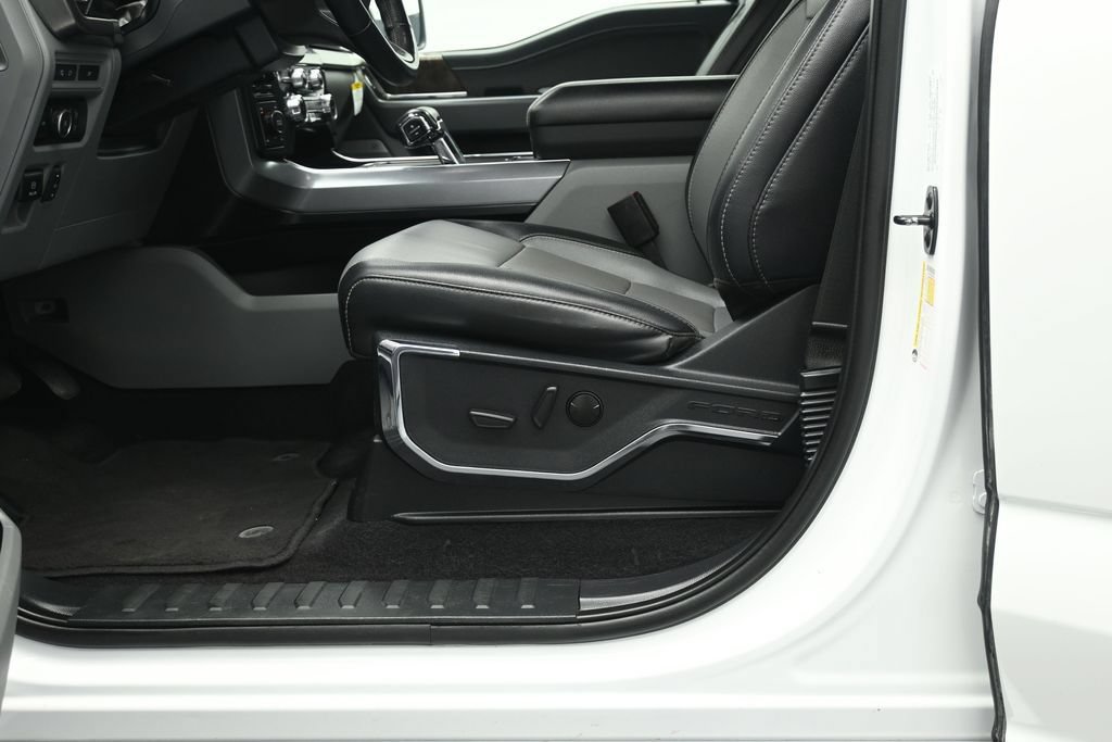 Certified 2023 Ford F150 Lariat AWD/4WD image 9