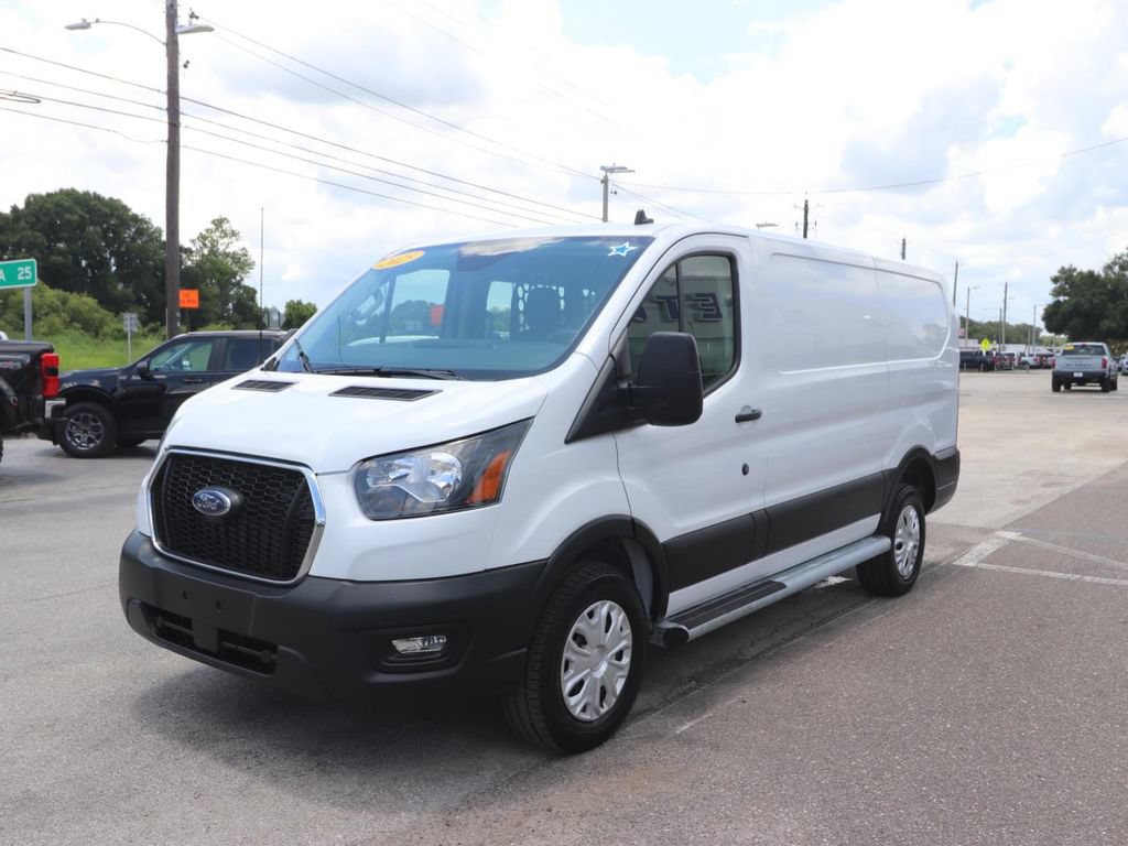 Certified 2025 Ford Transit 250 Low Roof w/ Exterior Upgrade Package RWD image 5