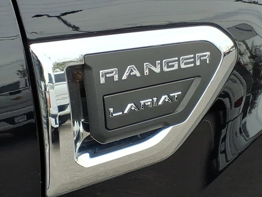 Certified 2021 Ford Ranger Lariat w/ FX4 Off-Road Package image 3