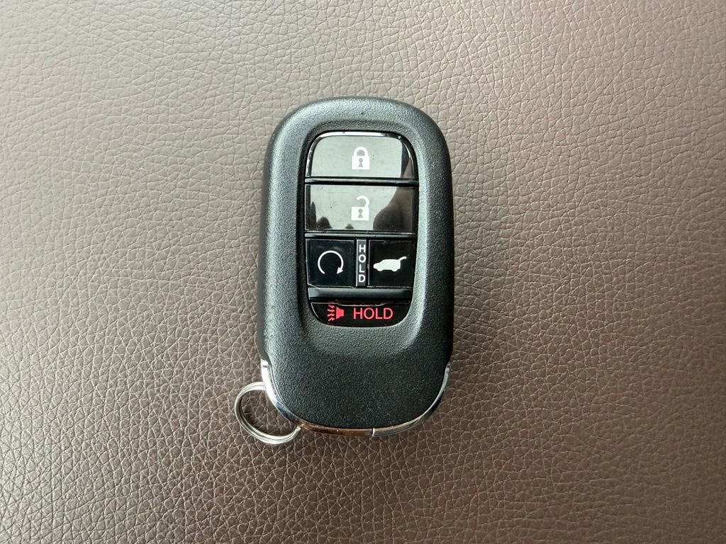 Used 2024 Honda Pilot Elite image 28