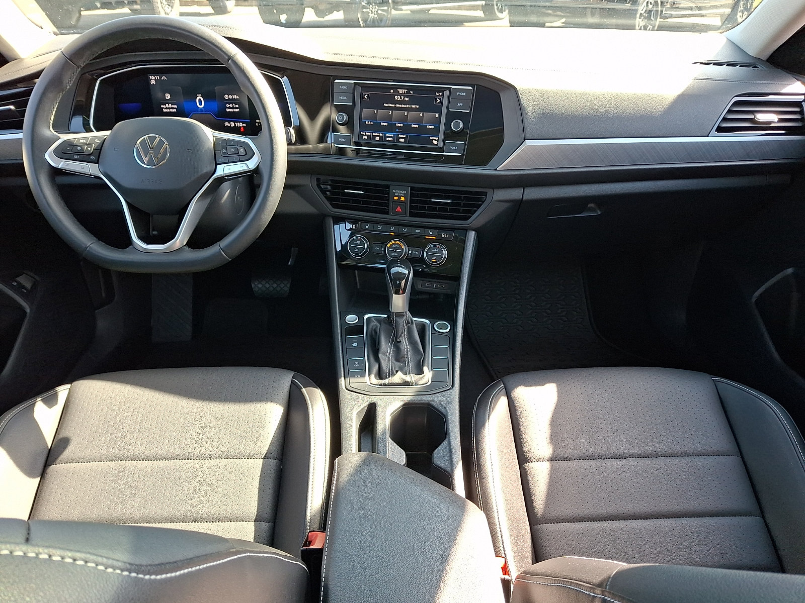 Used 2022 Volkswagen Jetta SE FWD image 15