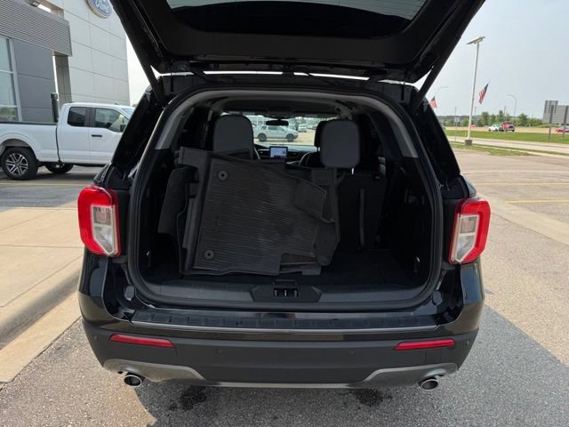 Certified 2024 Ford Explorer XLT w/ Equipment Group 202A AWD/4WD image 42