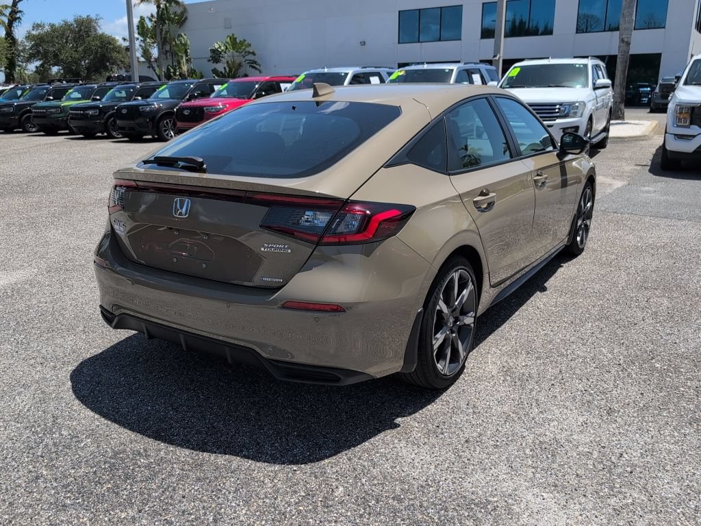 Used 2025 Honda Civic Sport Touring image 3