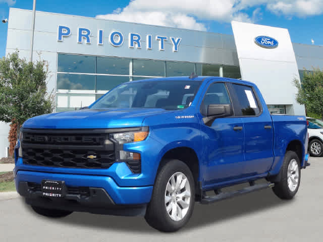 Used 2022 Chevrolet Silverado 1500 Custom AWD/4WD image 1