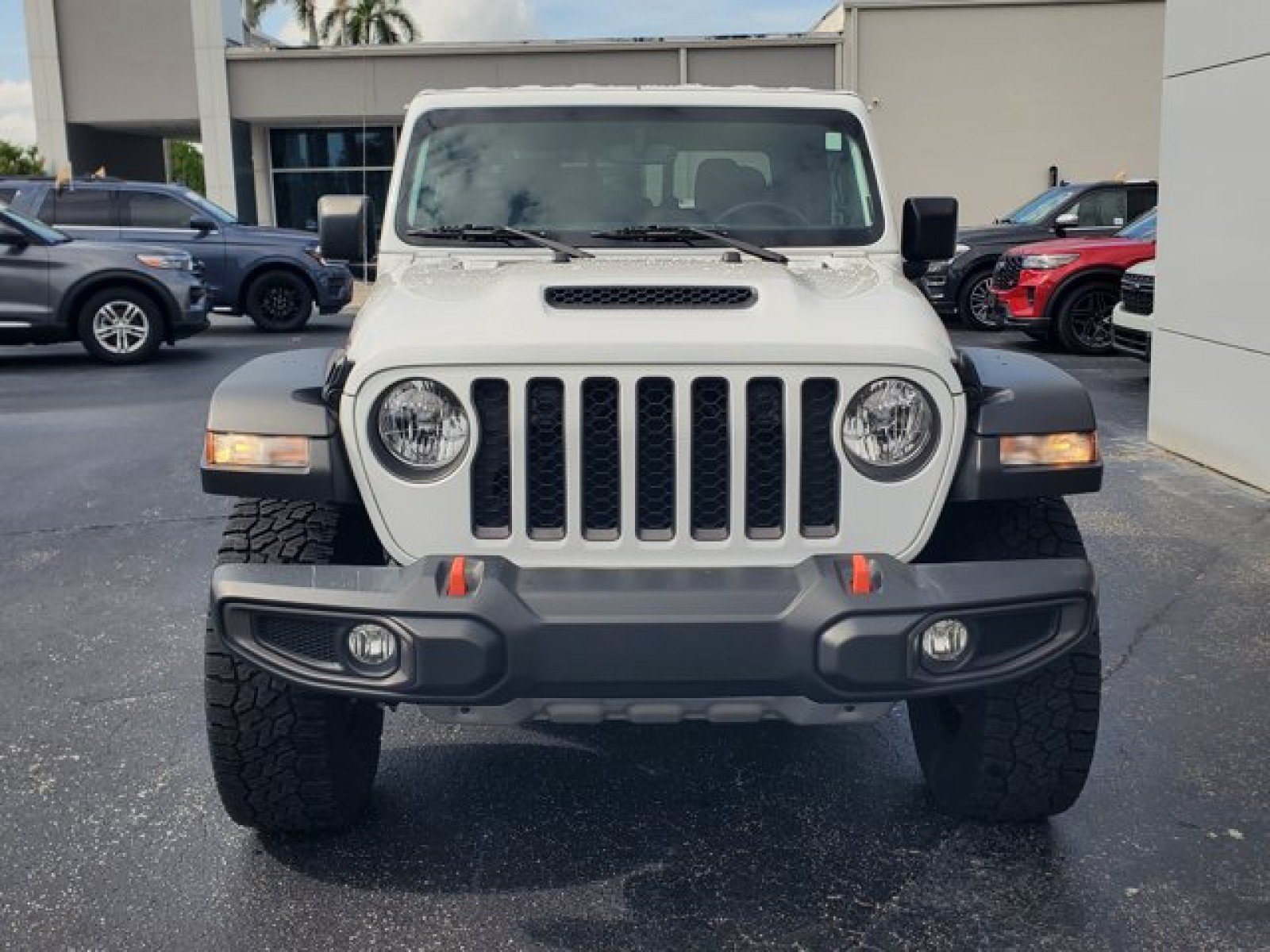 Used 2023 Jeep Gladiator Mojave w/ Cold Weather Group AWD/4WD image 2