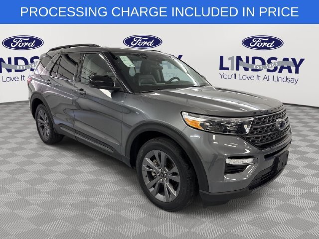 Certified 2023 Ford Explorer XLT w/ Equipment Group 202A