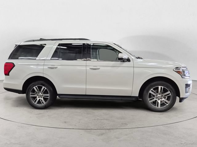 Certified 2024 Ford Expedition XLT AWD/4WD image 4