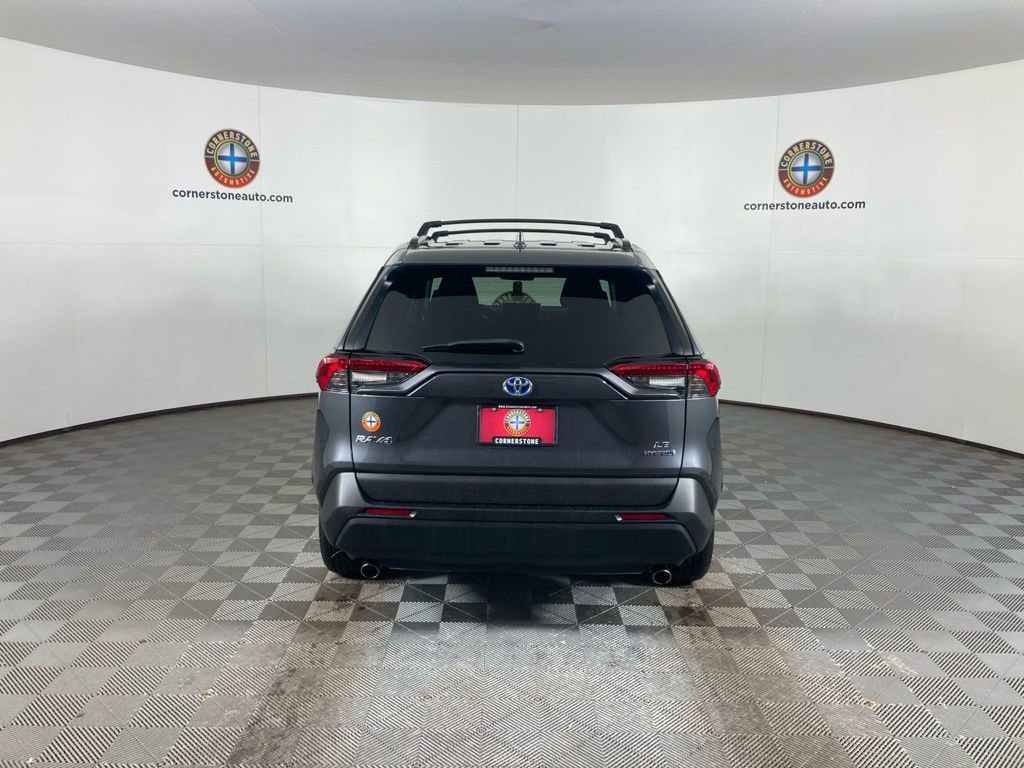 Used 2019 Toyota RAV4 LE w/ Carpet Mat Package AWD/4WD image 21