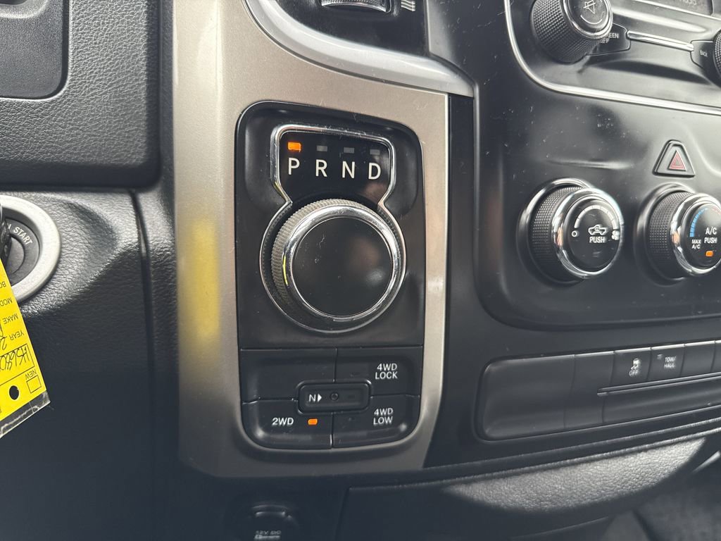 Used 2017 RAM 1500 Classic SLT image 21