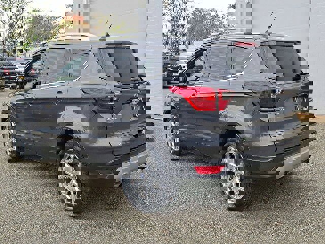 Certified 2019 Ford Escape Titanium image 3