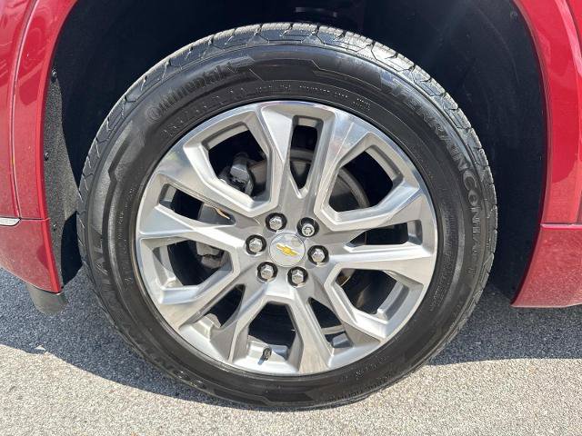 Used 2019 Chevrolet Traverse Premier w/ Driver Confidence II Package FWD image 9