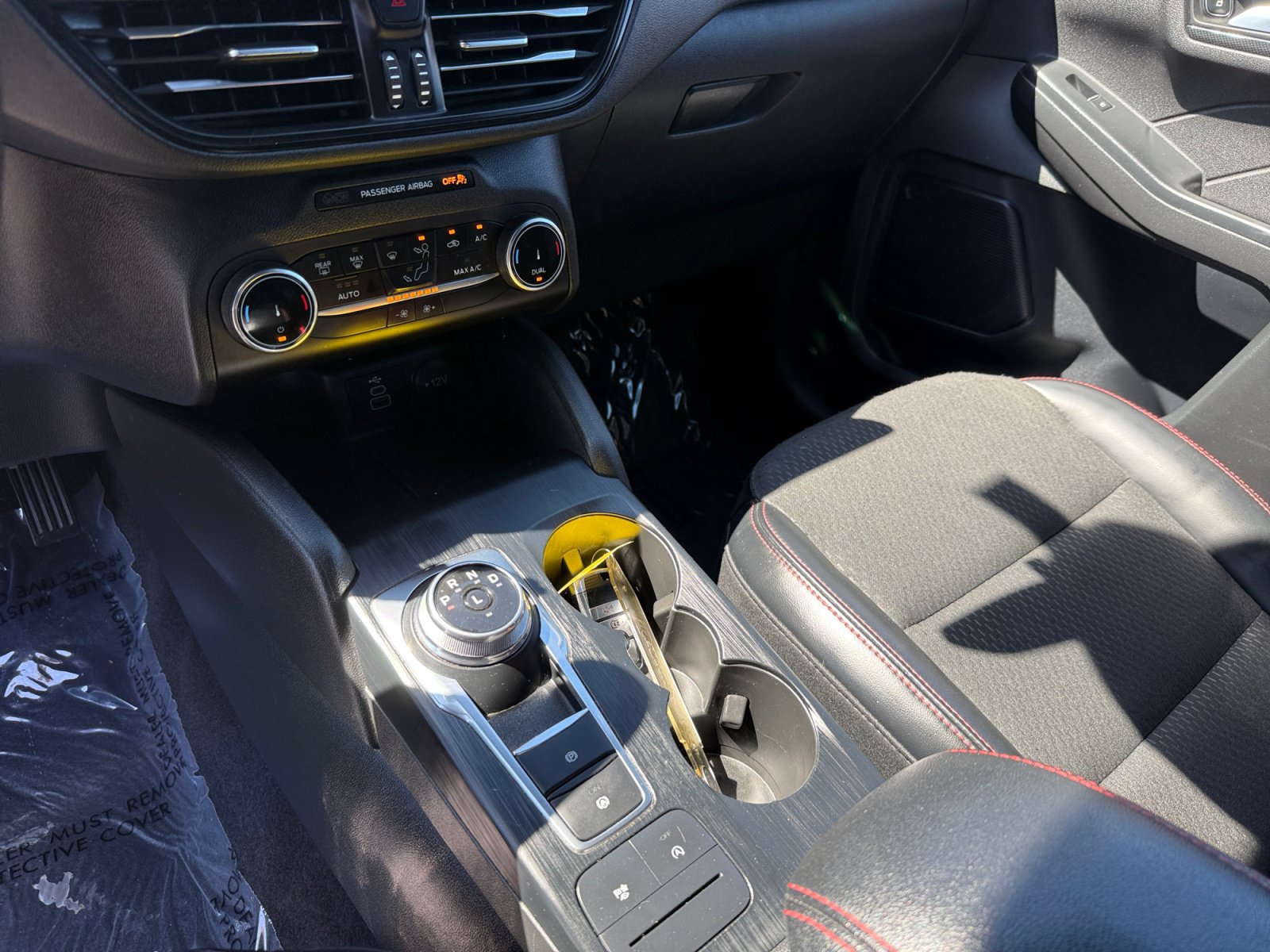 Certified 2025 Ford Escape ST-Line FWD image 13