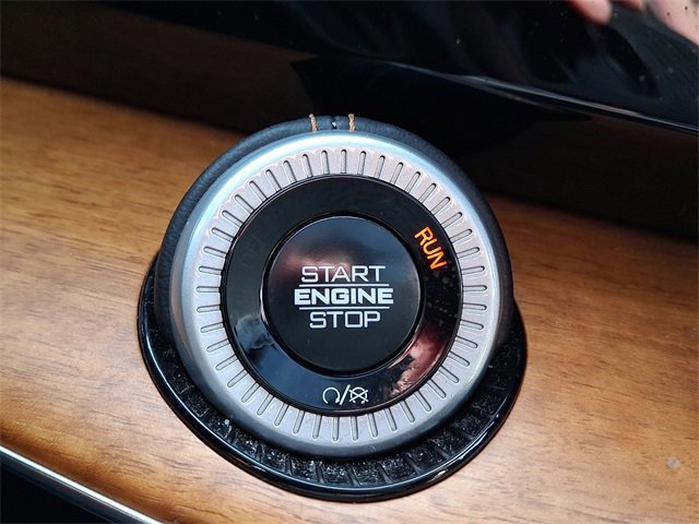 Used 2024 Jeep Grand Wagoneer L Series III image 23