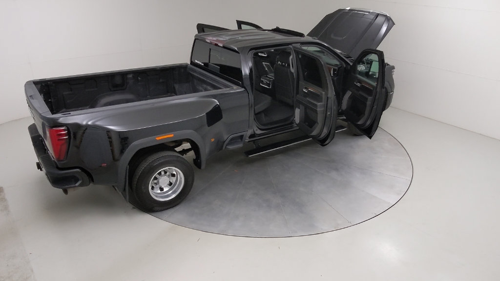 Used 2024 GMC Sierra 3500 Denali w/ Denali Reserve Package AWD/4WD image 52