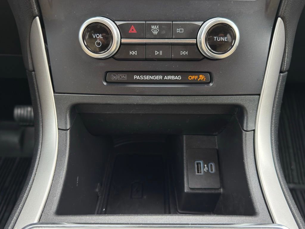 Certified 2022 Ford Edge SEL w/ Convenience Package image 17