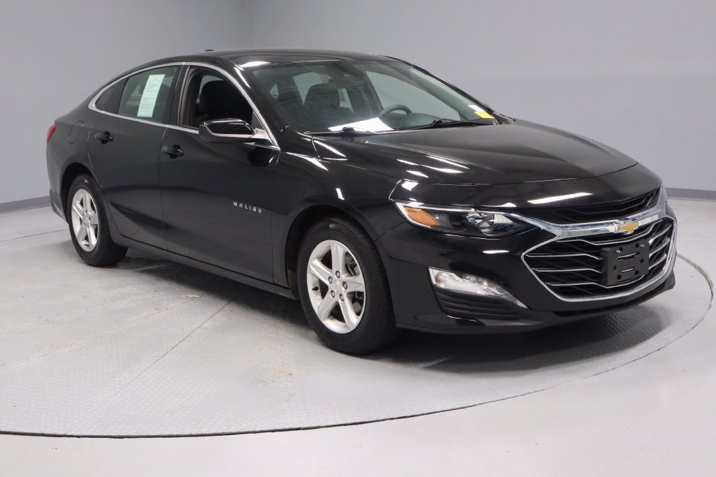 Used 2024 Chevrolet Malibu LT FWD image 1