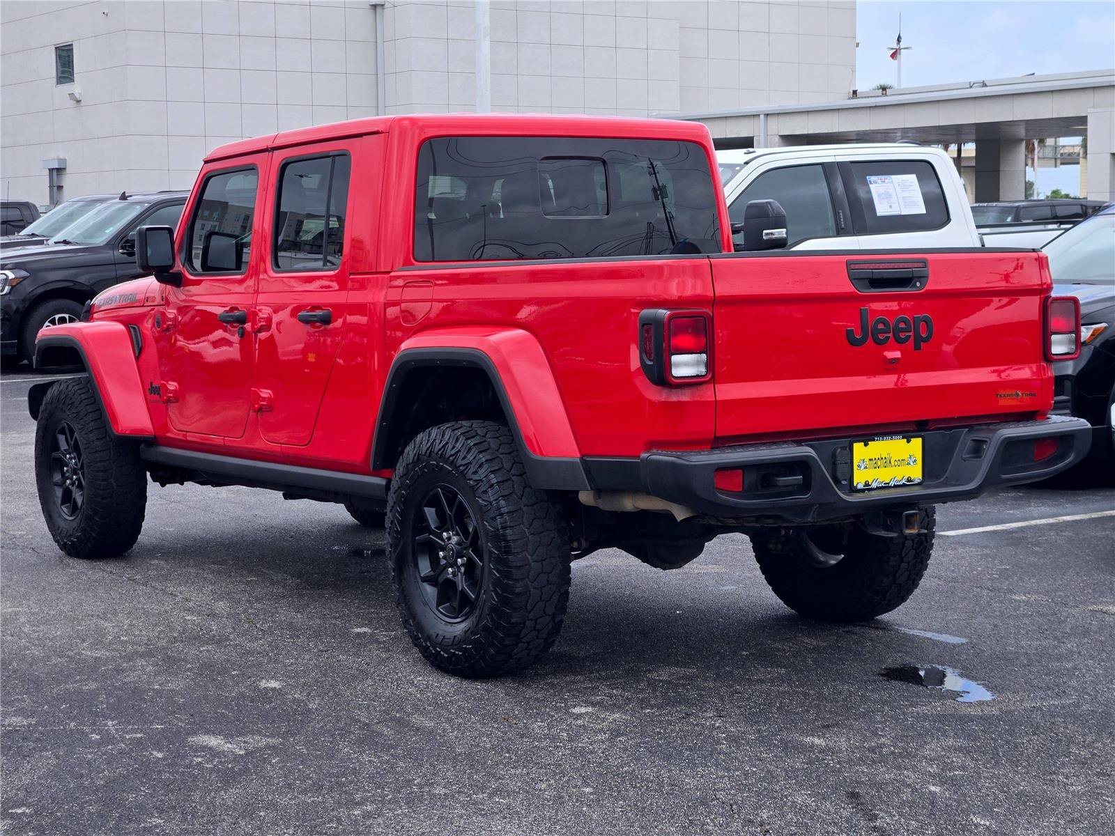 Used 2024 Jeep Gladiator Sport AWD/4WD image 6