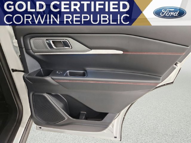 Certified 2026 Ford Explorer ST AWD/4WD image 30