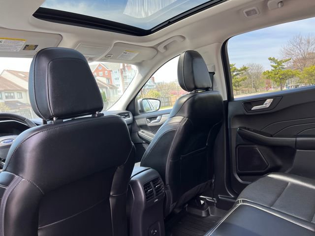 Certified 2022 Ford Escape SEL AWD/4WD image 26