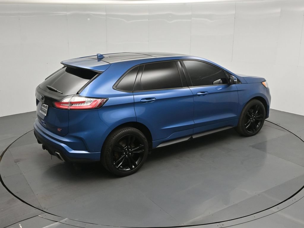 Certified 2019 Ford Edge ST w/ Equipment Group 401A AWD/4WD image 43