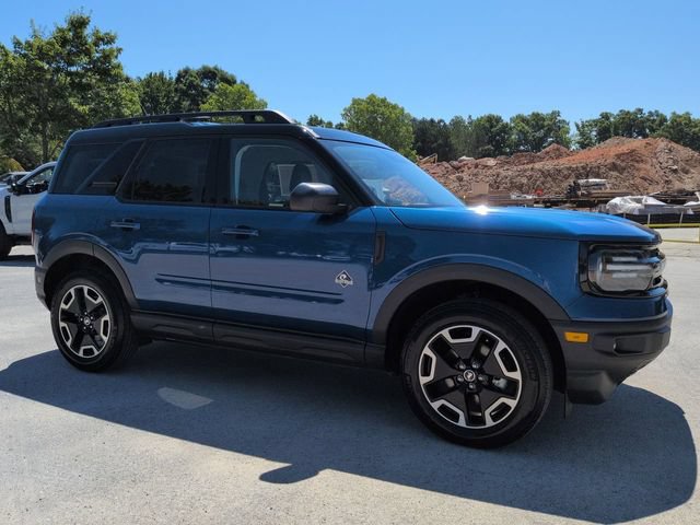 Certified 2024 Ford Bronco Sport Outer Banks AWD/4WD image 2