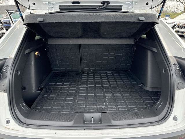 Used 2025 Chevrolet Trax RS w/ Sunroof Package image 24