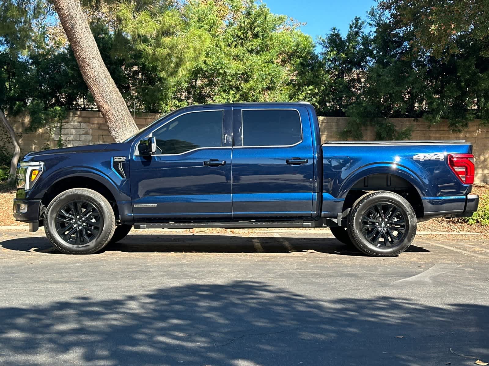 Certified 2024 Ford F150 Lariat AWD/4WD image 5
