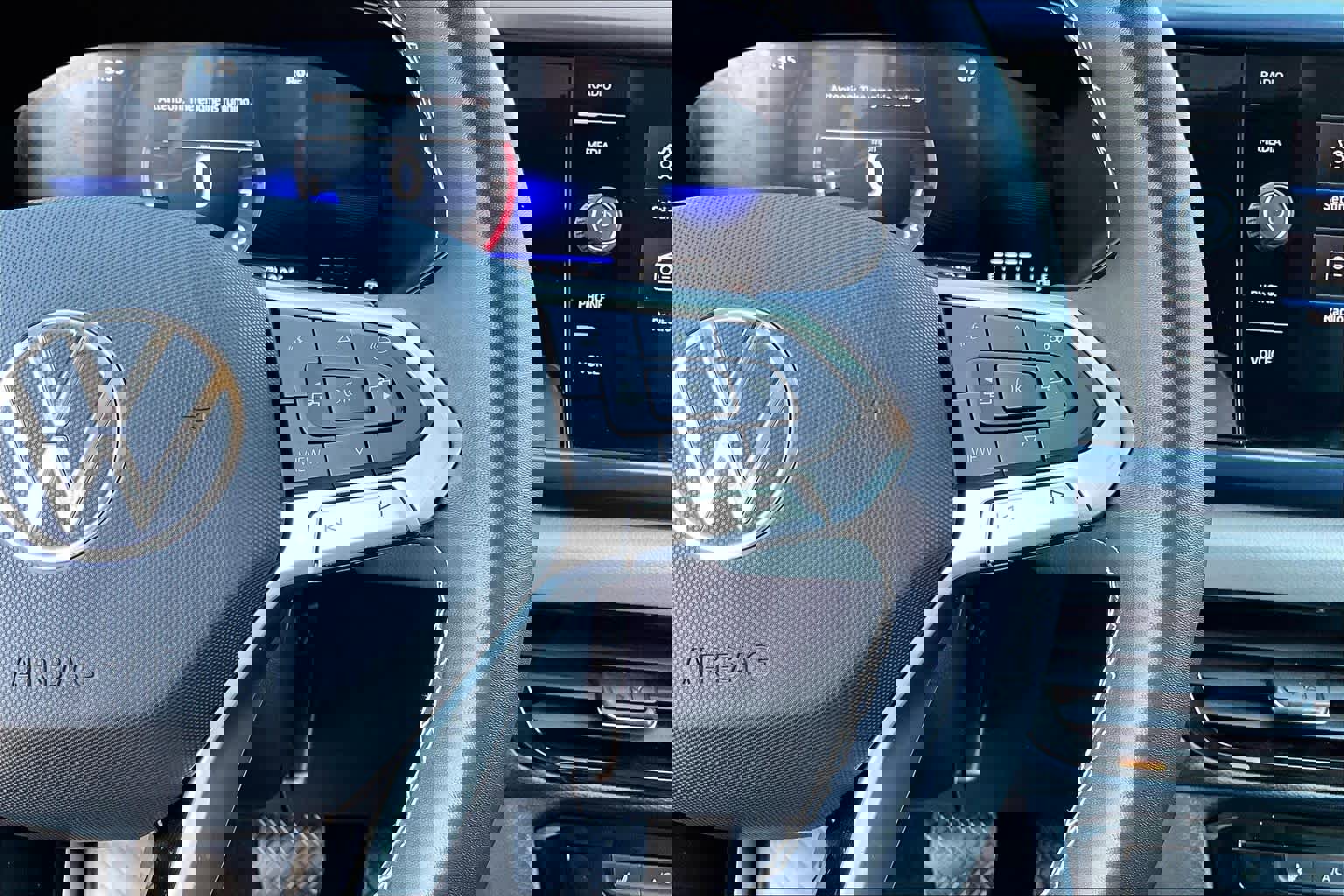 Used 2023 Volkswagen Taos SE image 26