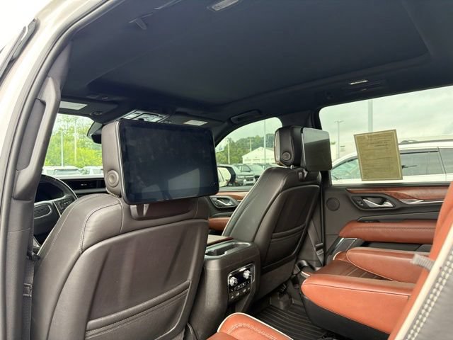 Used 2023 GMC Yukon XL Denali Ultimate AWD/4WD image 19