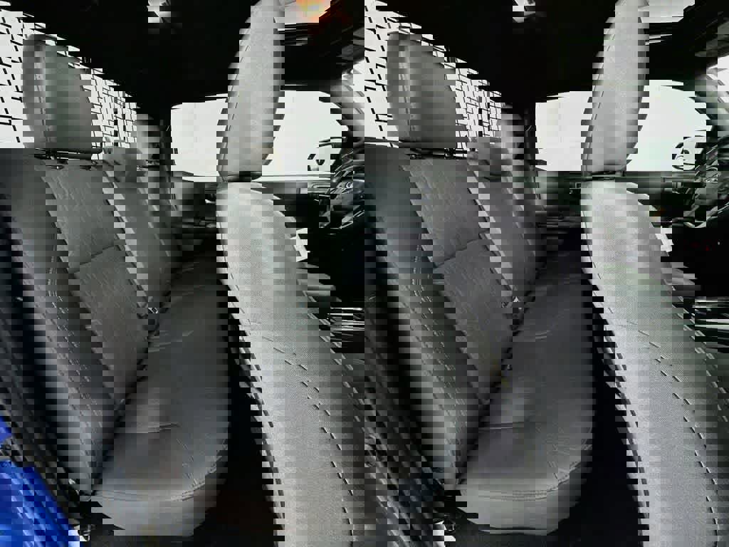 Used 2017 Toyota Tacoma 4x4 Double Cab image 31