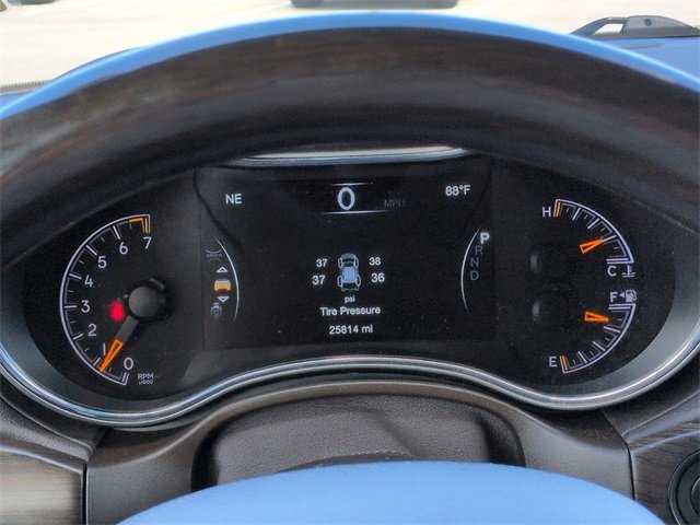 Used 2021 Jeep Grand Cherokee Overland w/ Trailer Tow Group IV image 27