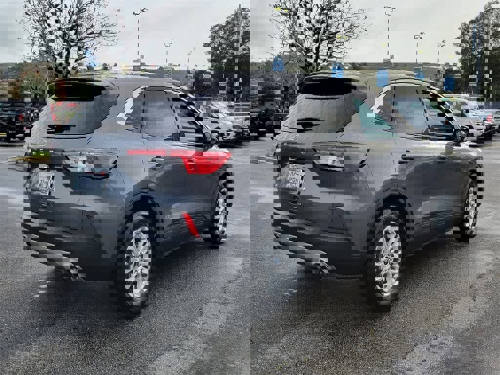 Certified 2022 Ford Escape SE w/ Convenience Package image 5