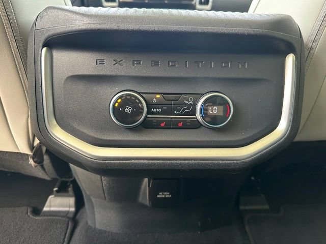 Certified 2025 Ford Expedition Max Platinum w/ Driver's Package AWD/4WD image 34