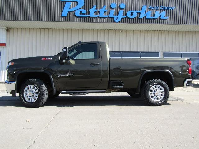 Used 2022 Chevrolet Silverado 3500 LT w/ Convenience Package AWD/4WD image 11