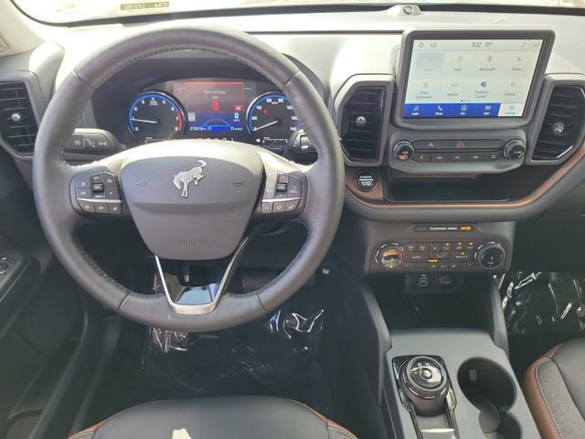 Certified 2023 Ford Bronco Sport Outer Banks w/ Tech Package image 9