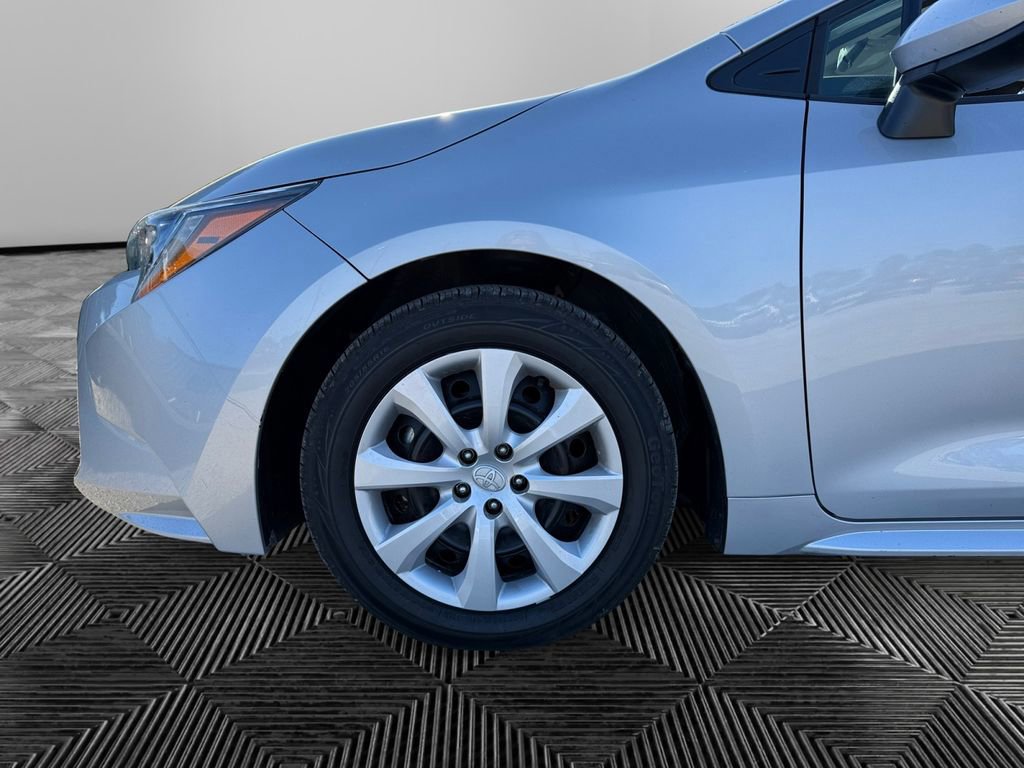 Used 2024 Toyota Corolla LE FWD image 14