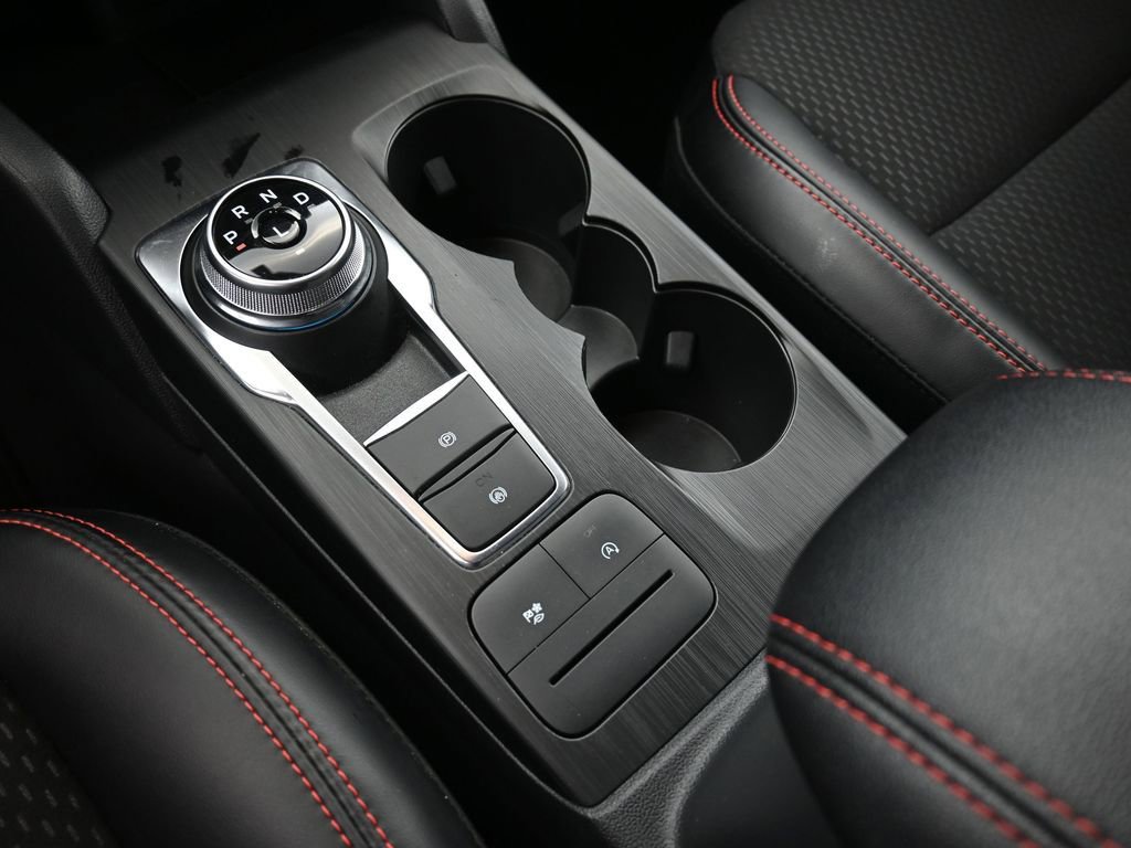 Certified 2025 Ford Escape ST-Line image 31