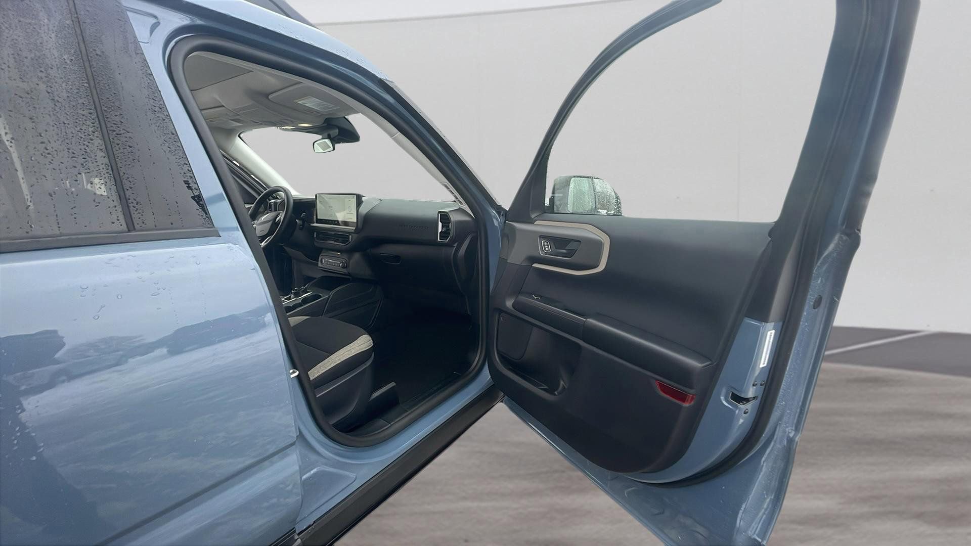 Certified 2025 Ford Bronco Sport Big Bend w/ Convenience Package image 22