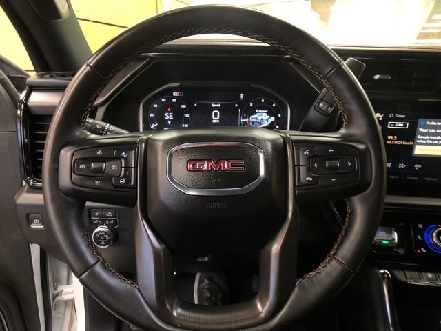 Used 2024 GMC Sierra 2500 AT4 w/ AT4 Premium Plus Package image 13