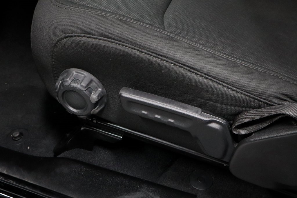 Used 2023 Jeep Wrangler Sport image 22