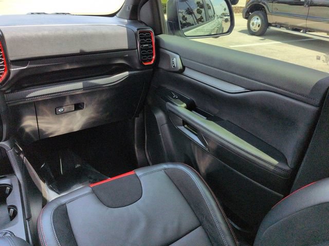 Certified 2024 Ford Ranger Raptor AWD/4WD image 17
