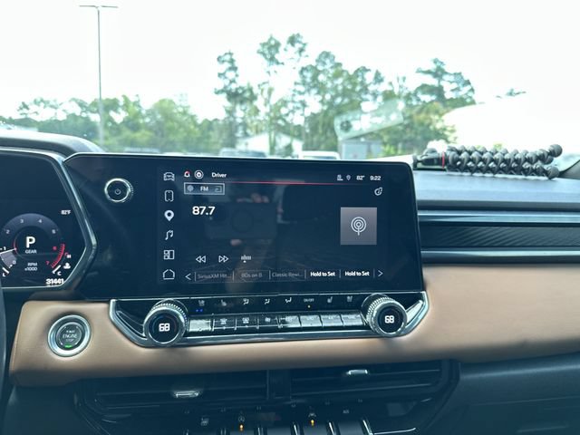 Used 2024 GMC Canyon AT4 w/ AT4 Premium Package AWD/4WD image 17