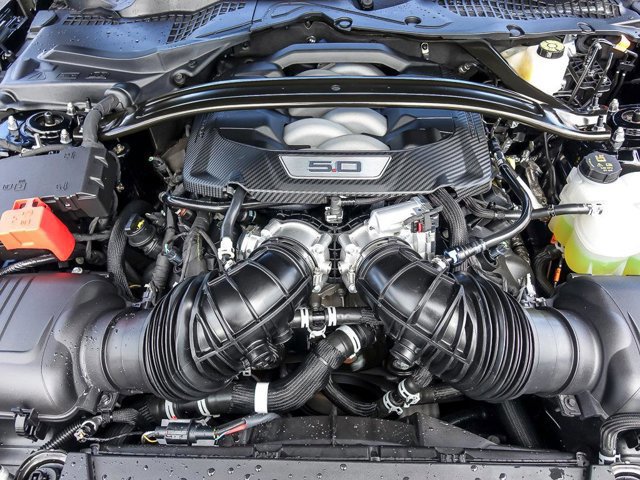 Certified 2025 Ford Mustang GT Premium w/ GT Performance Package image 27