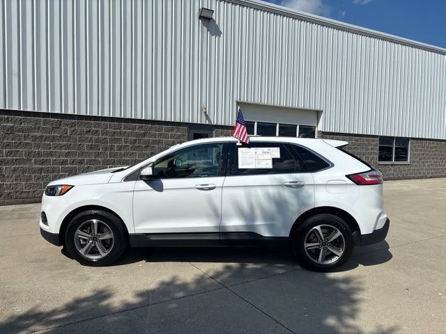 Certified 2024 Ford Edge SEL w/ Convenience Package AWD/4WD image 11