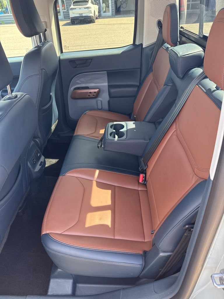 Certified 2024 Ford Maverick Lariat w/ 4K Tow Package AWD/4WD image 10