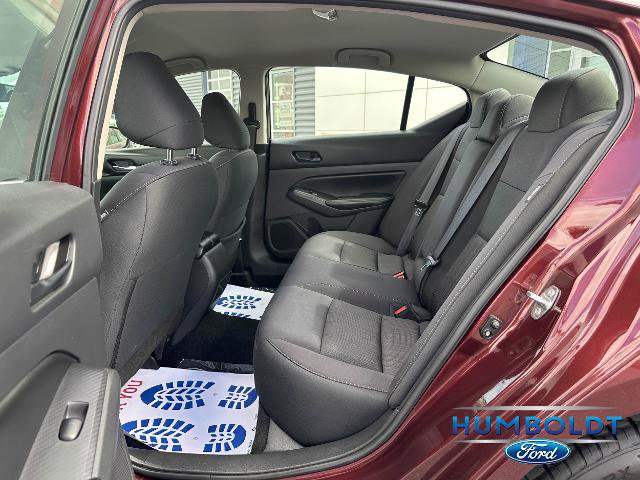 Used 2025 Nissan Altima 2.5 SV FWD image 24