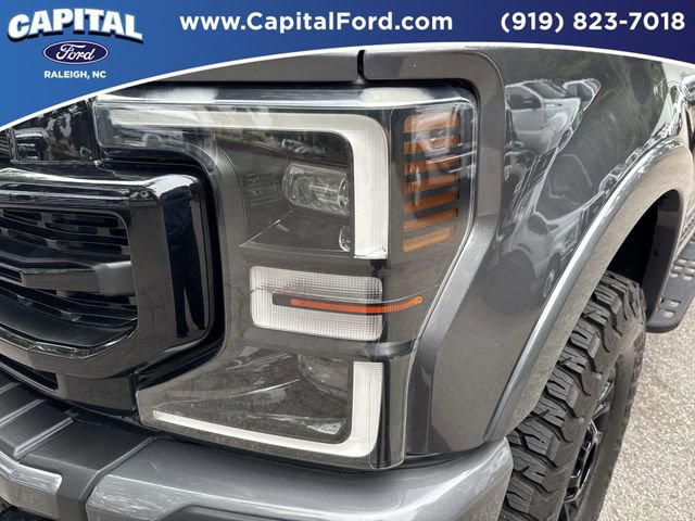 Certified 2022 Ford F250 Lariat w/ Tremor Off-Road Package AWD/4WD image 11